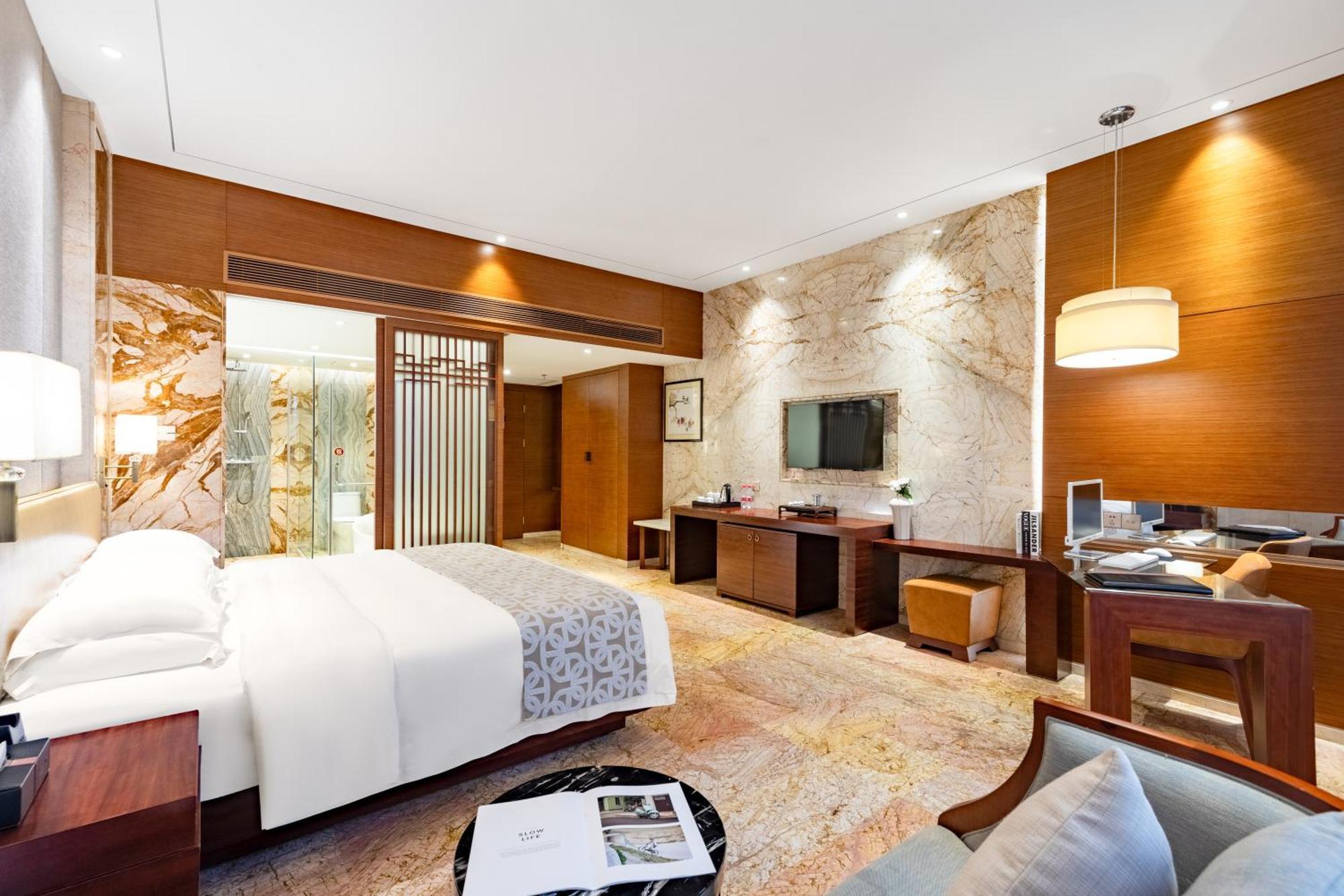 King Royal Hotel Yunfu Exterior foto